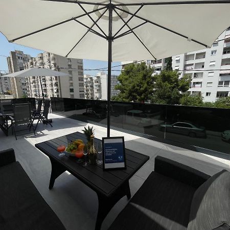 Apartment Matijas, 3 Bedroom Apt With Terrace And Parking سبليت المظهر الخارجي الصورة