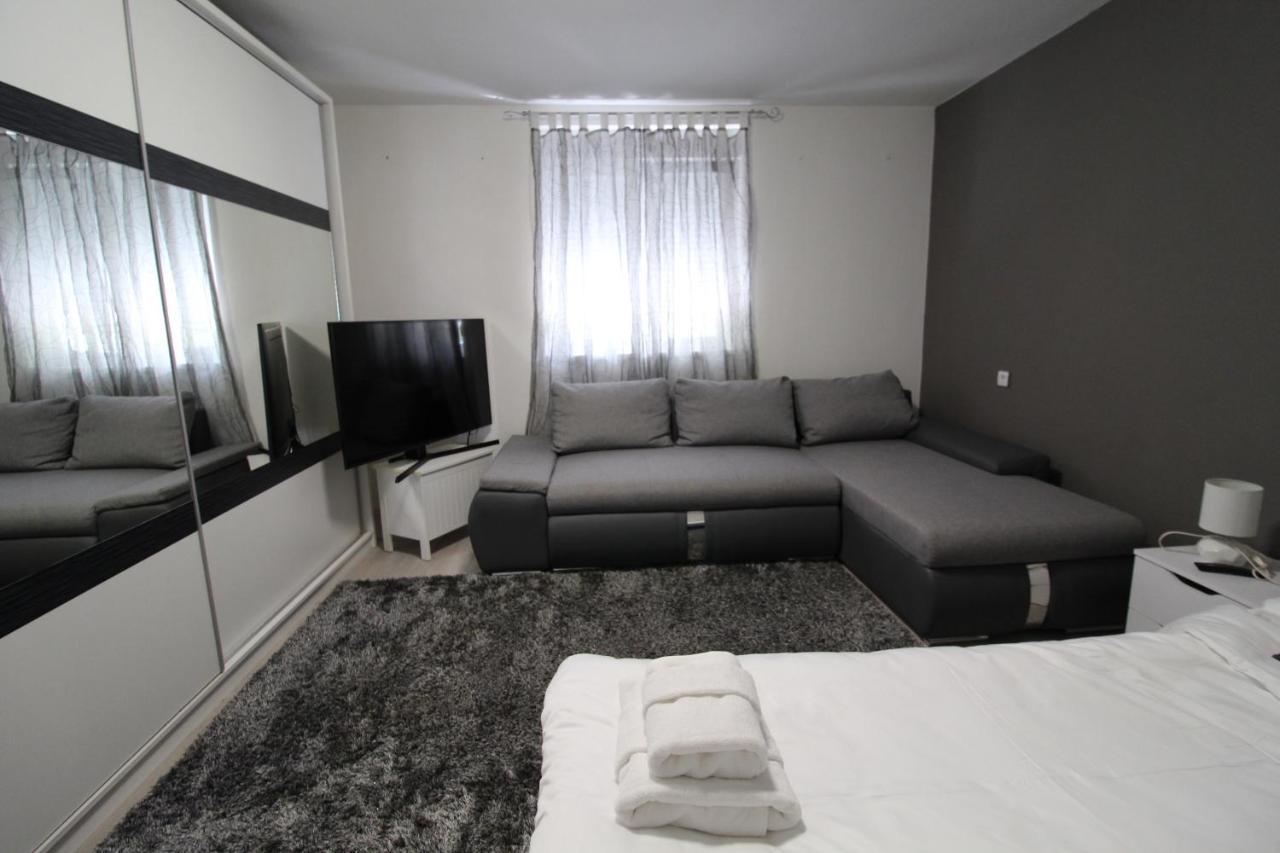 Apartment Matijas, 3 Bedroom Apt With Terrace And Parking سبليت المظهر الخارجي الصورة
