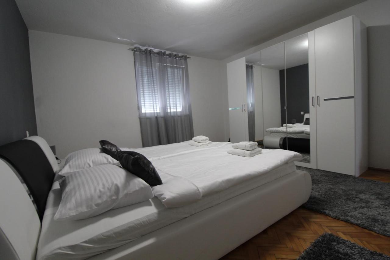 Apartment Matijas, 3 Bedroom Apt With Terrace And Parking سبليت المظهر الخارجي الصورة