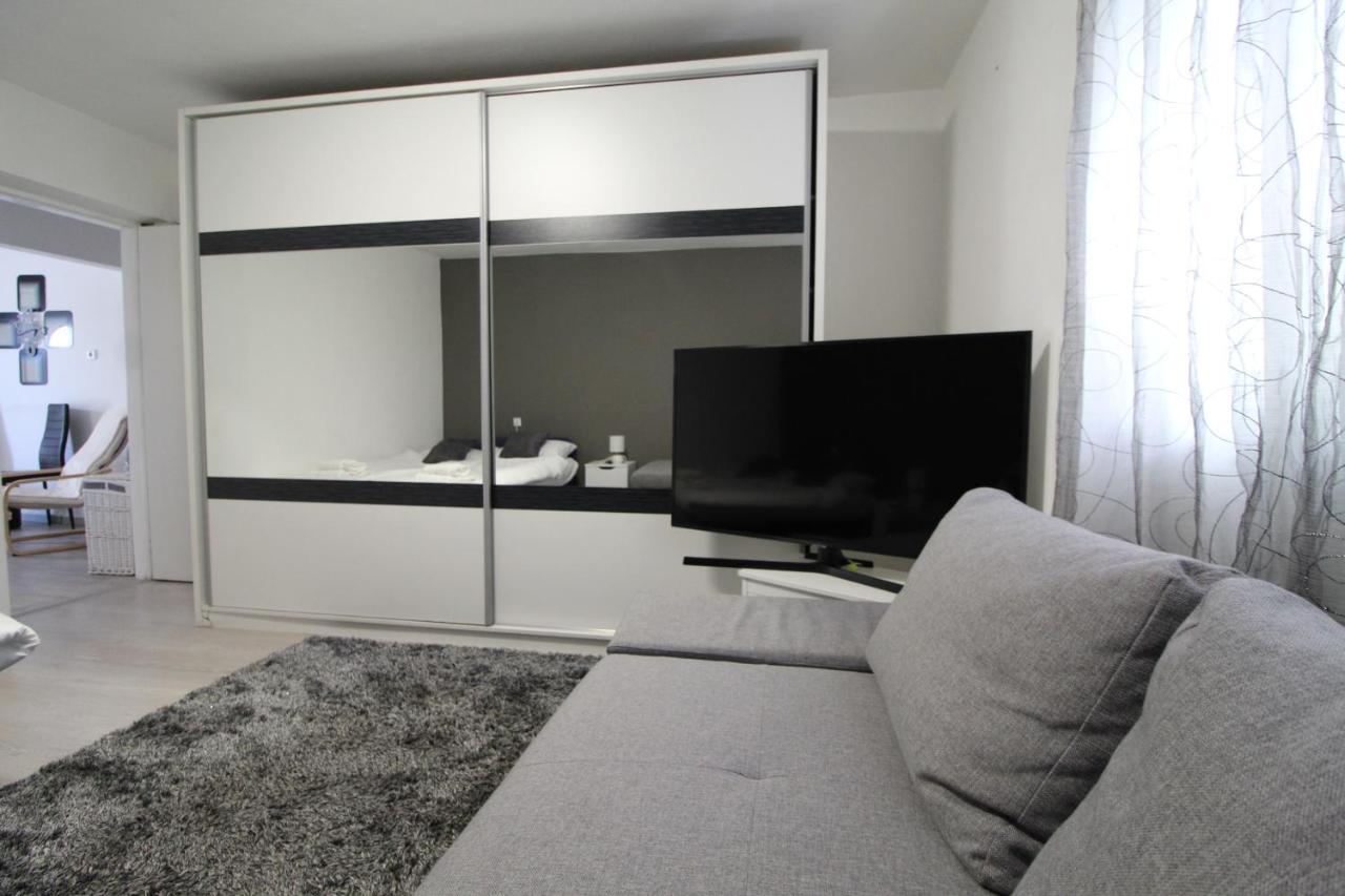 Apartment Matijas, 3 Bedroom Apt With Terrace And Parking سبليت المظهر الخارجي الصورة
