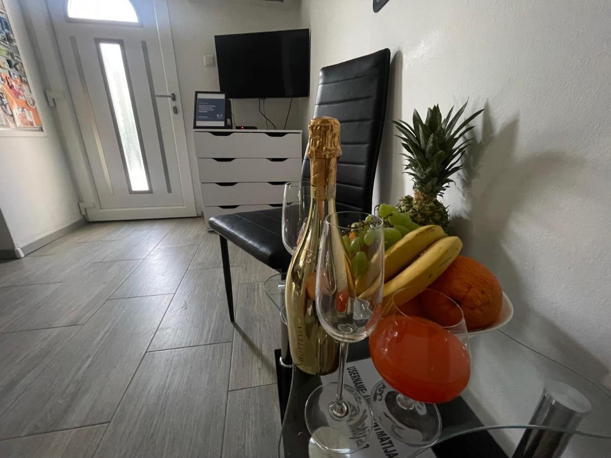 Apartment Matijas, 3 Bedroom Apt With Terrace And Parking سبليت المظهر الخارجي الصورة