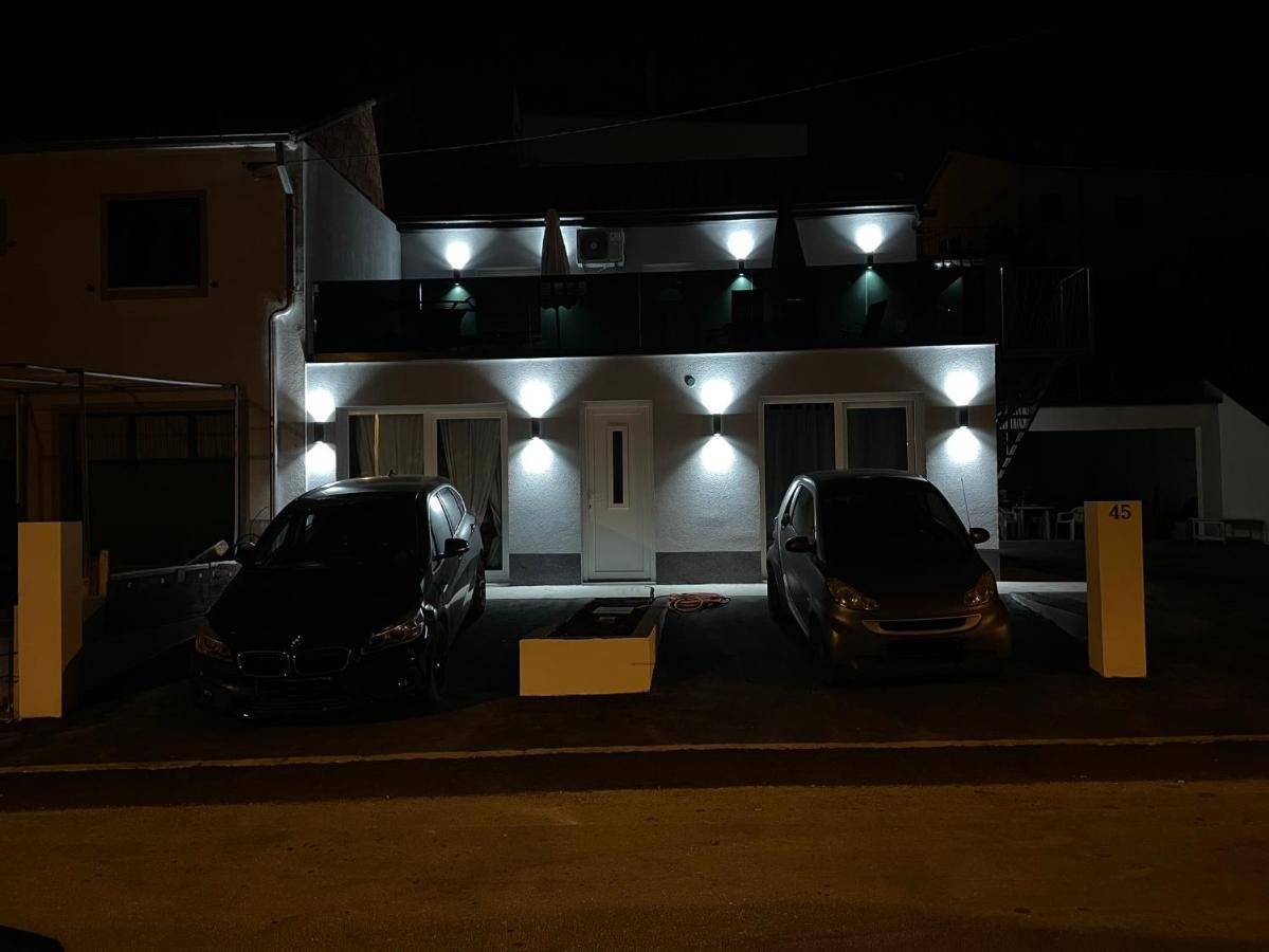 Apartment Matijas, 3 Bedroom Apt With Terrace And Parking سبليت المظهر الخارجي الصورة
